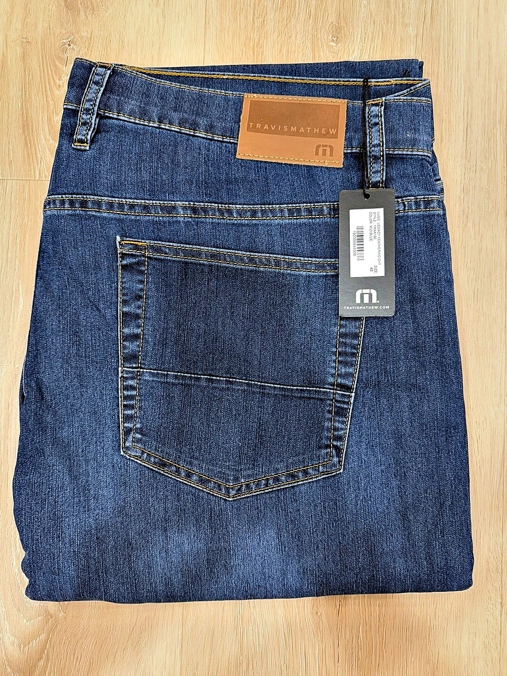 TravisMathew Cypress Featherweight Men's Slim Jeans Blue Waist 42 NWT